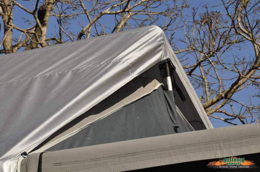 15_Telegraph-X-The-Telegraph-X-has-an-adjustable-tropical-roof-support-